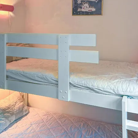 3 Bedroom Amazing In جيليليه